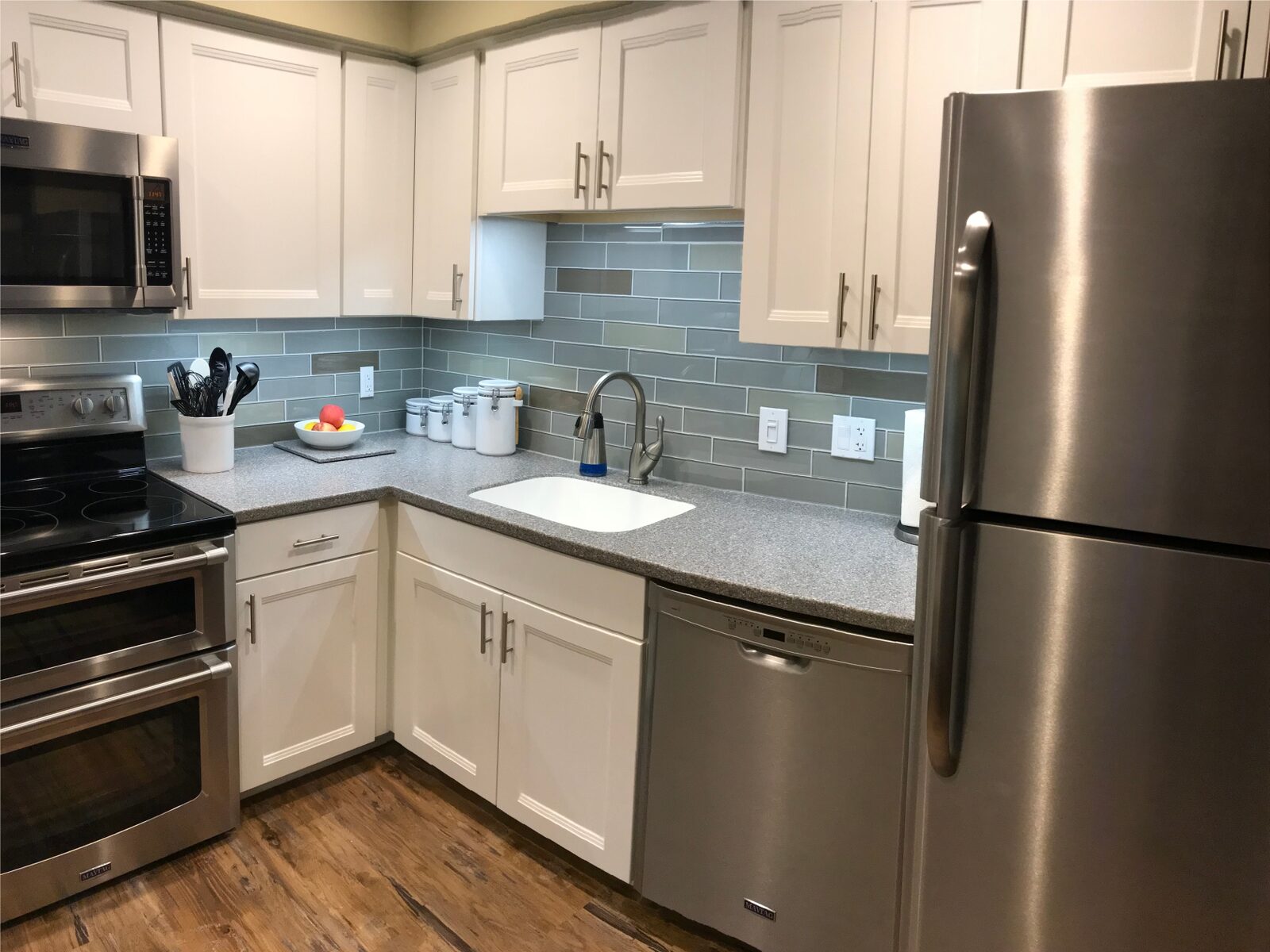 Kitchen remodel by Vibe Construction