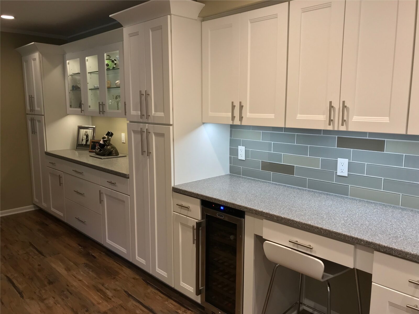 Kitchen Remodeling finish by Vibe Construction